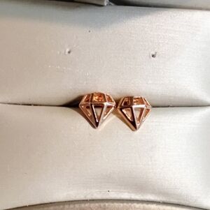 Gold Toned Diamond-Shaped Stud Earrings
